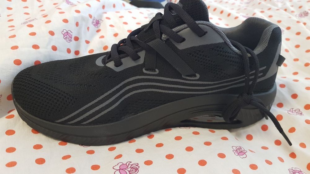 Vand adidași dama si bărbat