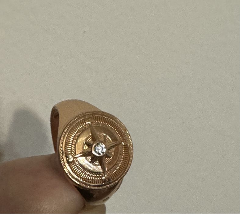 Серебрянный мужской перстень 925 пробы с озолочением ( Россия )