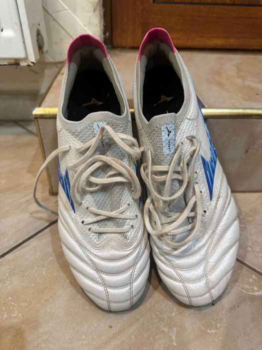 Mizuno morelia neo 42