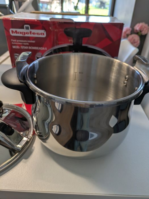 Oala sub presiune Magefesa Star Bombeada 6l