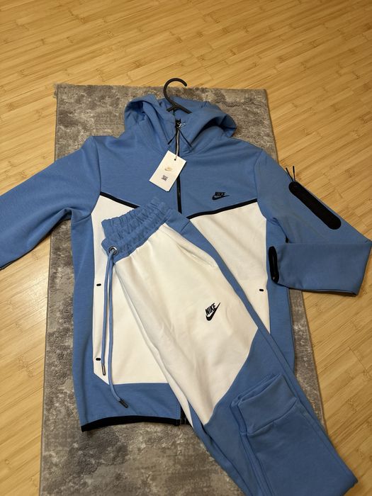 Trening Nike  marimii S-L-XL