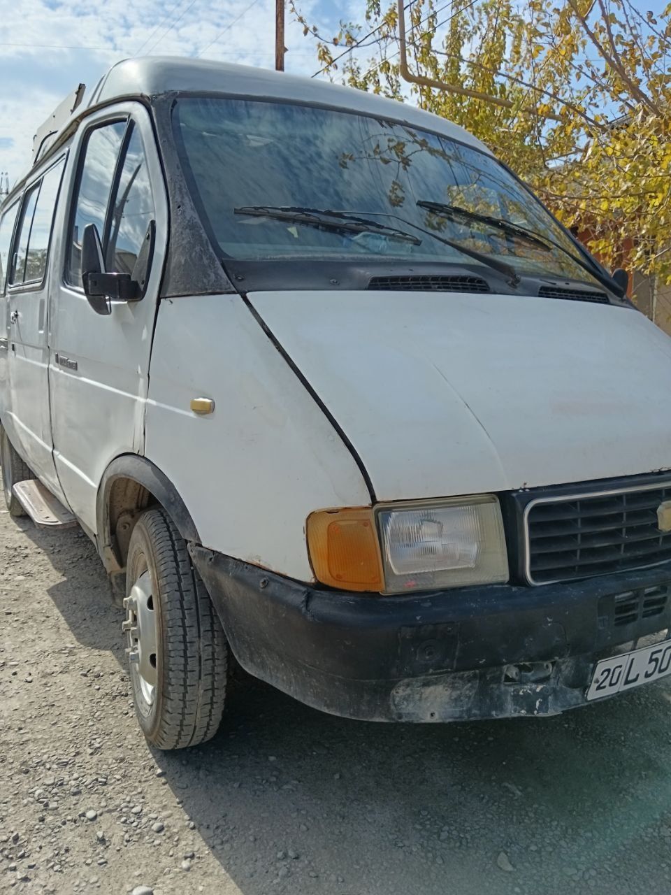 Gazel avto sotiladi