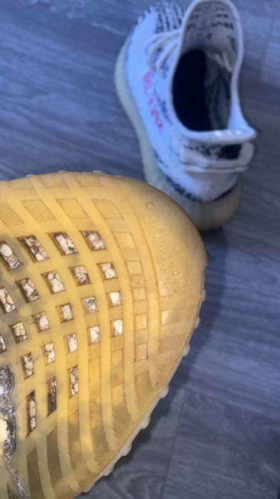 yeezy 350 zebra puratati