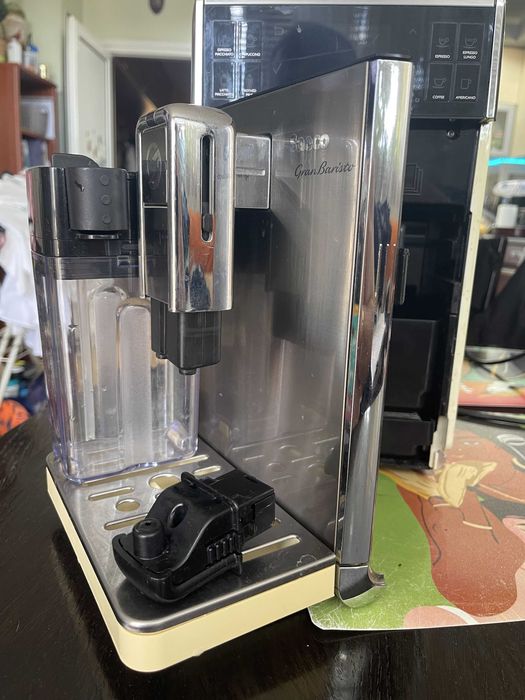 Кафеавтомат Philips Saeco Gran Baristo HD8966