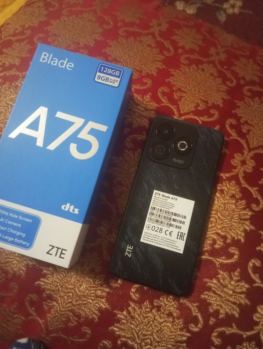 Telefon sotiladi srochna tez va arzon