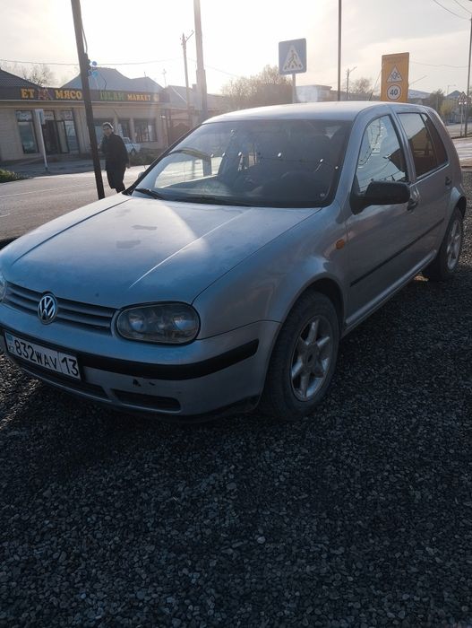 Volkswagen Golf 4 1998г