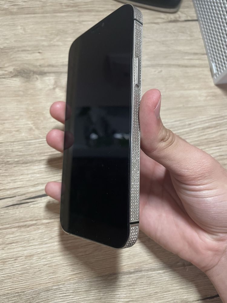 Vand/schimb Iphone 12 pro platină