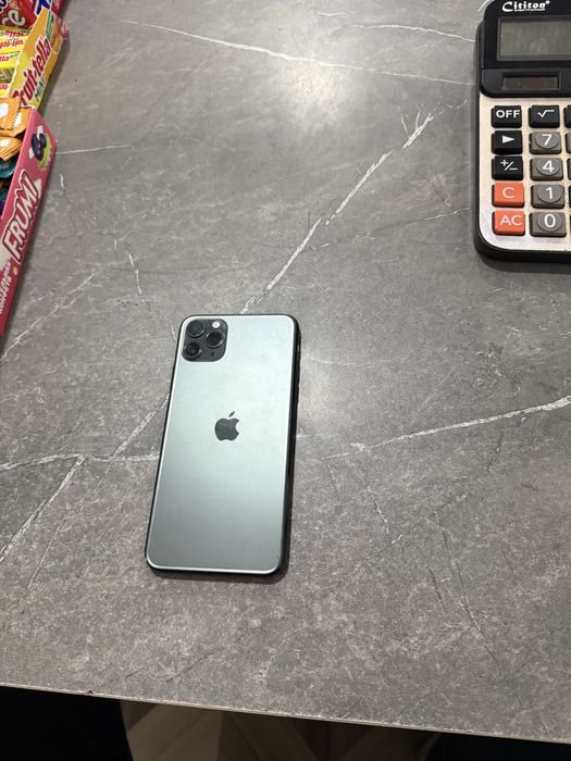 Iphone 11 pro max 256/77%