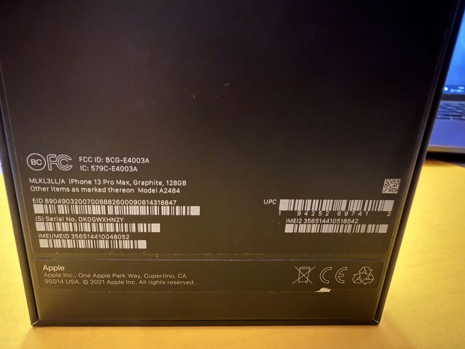 Продавам iPhone 13 Pro Max 128GB