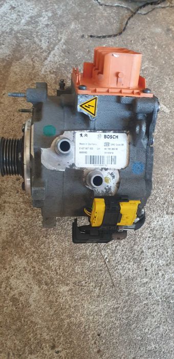 Обтяжен механизъм Пежо Ситроен Хибрид