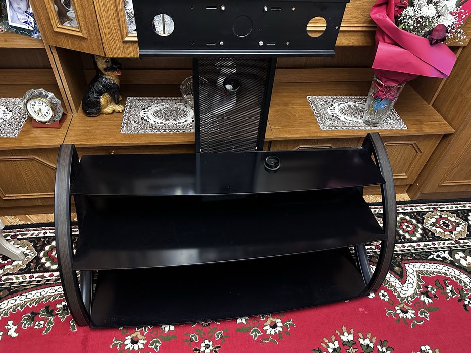 Тумба под телевизор