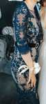 Rochie midi bej cu tull brodat bleumarin