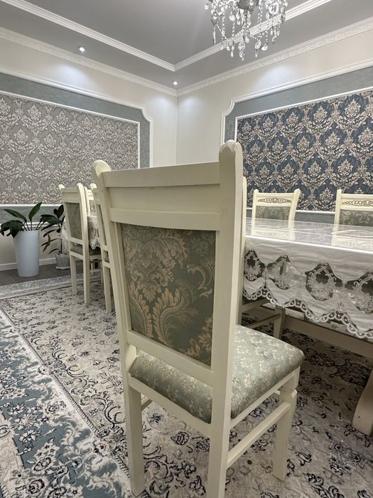 Только стулья продается