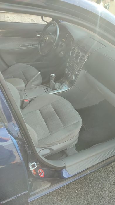 Vând Mazda 6 3000 e negociabil