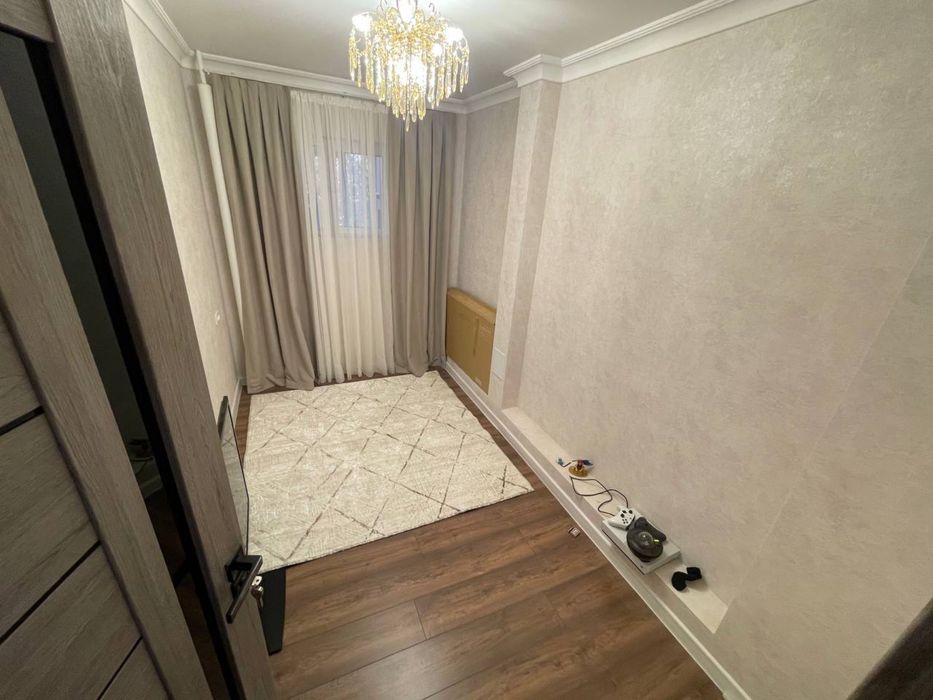 3-комнатная в кирпичном доме тарец с ремонтом и мебелью Согдиана париж