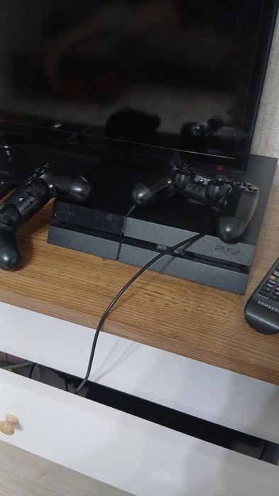 Ps 4 продам  продам