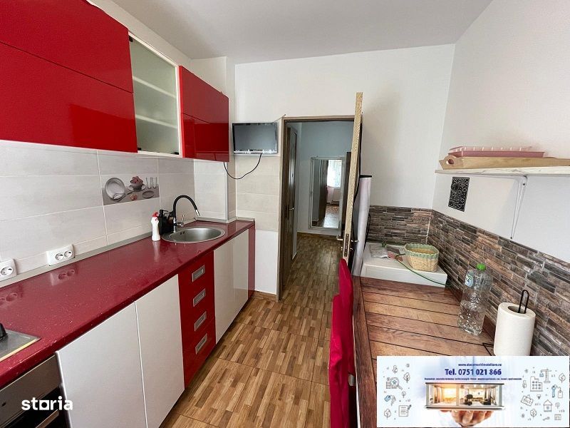 De închiriat – Apartament 3 camere, complet mobilat, Micro 16, parter.