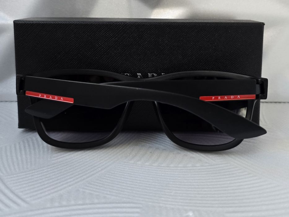 Класически мъжки слънчеви очила