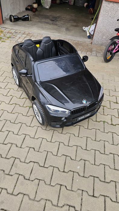 Акумулаторна кола BMW X6M 2 места