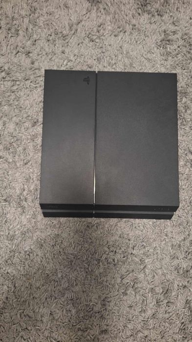 PlayStation 4 slim
