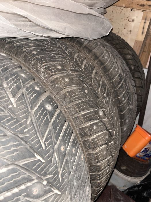 Продам зимние шины