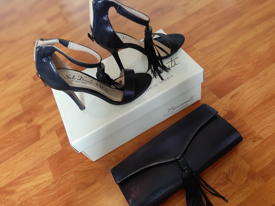 Set sandale piele marimea 35-36 si poseta Benvenuti
