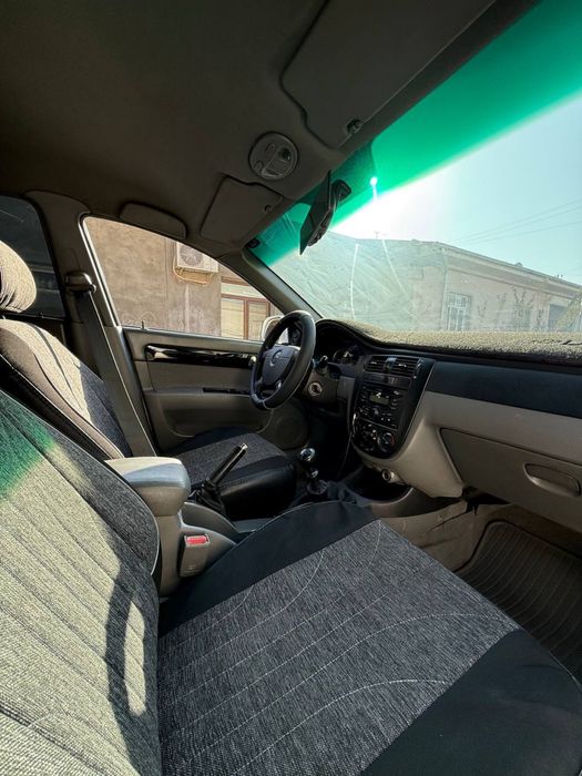 Jentra 2014 oxiri 2015 bowi