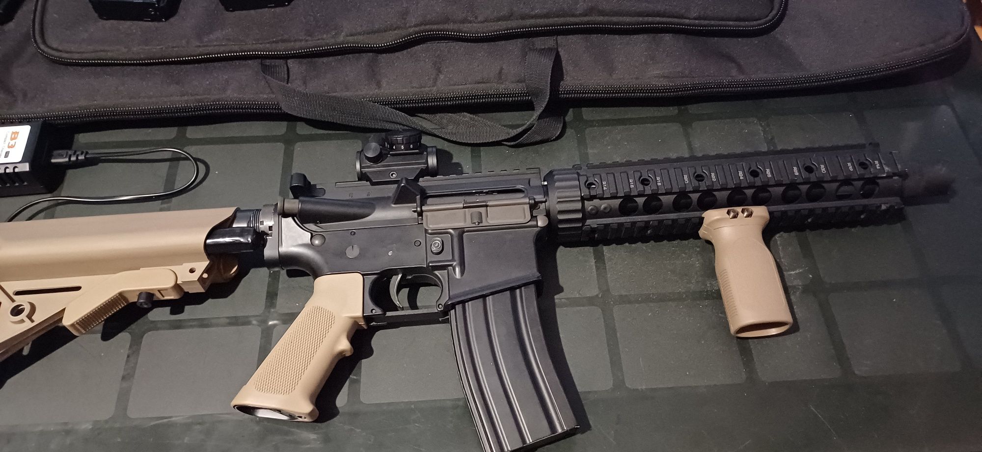 Airsoft M4 Bolt 1.3j