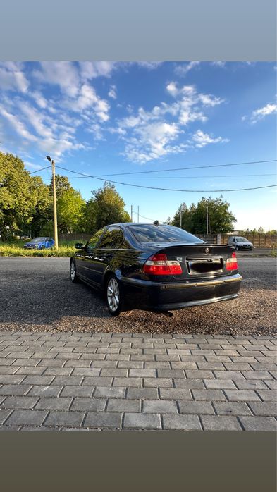 Vand BMW 318i 143cp e46 2003 FACELIFT