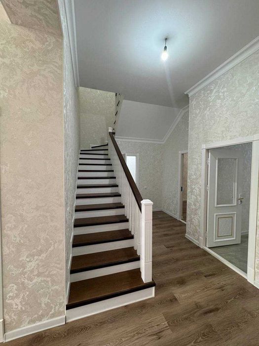 ПРОДАЕТСЯ КОТЕДЖ 1.6 соток Ор.р: Гвардейский Юнусабадский район