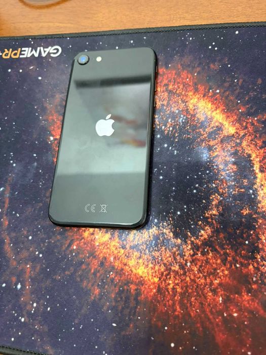 Iphone se2020 Батерията е за смяна