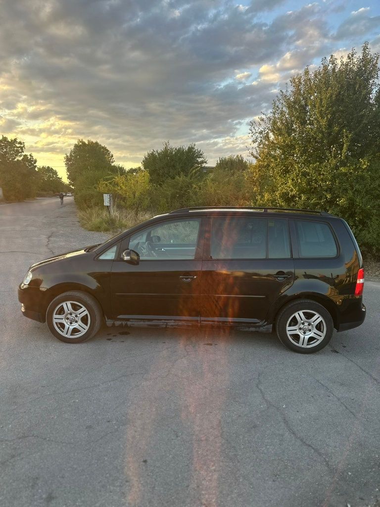 Vw touran 1,9 нов внос