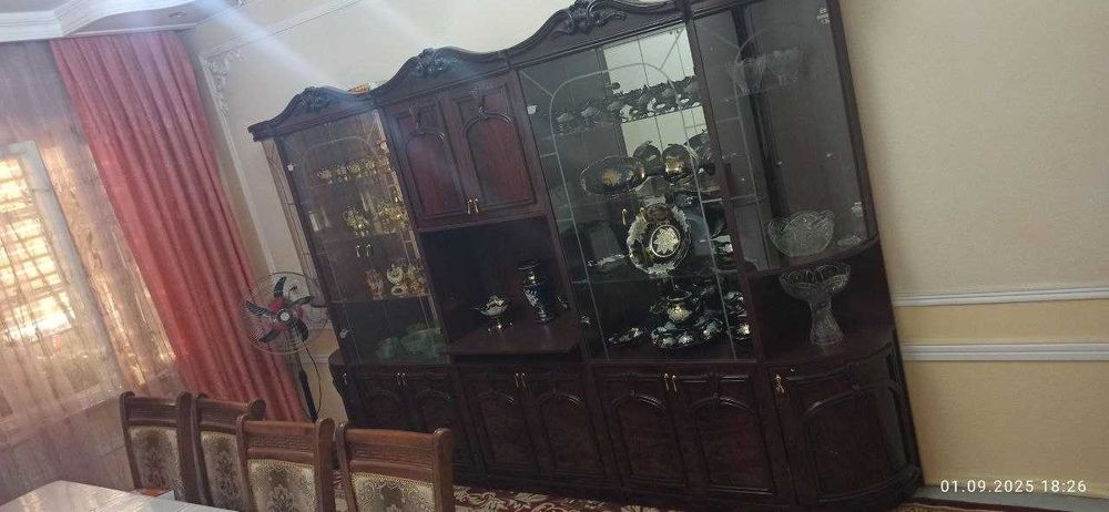 Продаётся стенка в хорошем состоянии