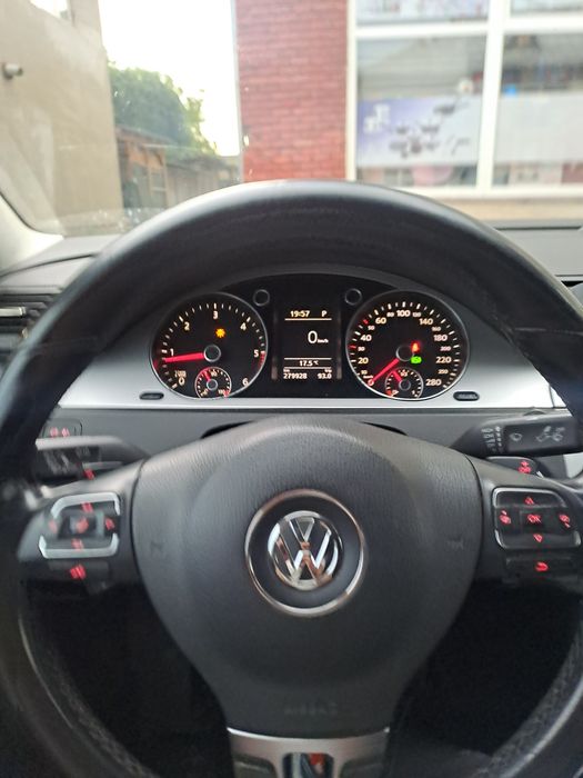Vând Passat CC 2010 2.0 DSG