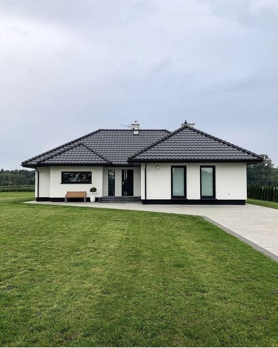 Case din panouri Sandwich termoizolant pe structura metalica