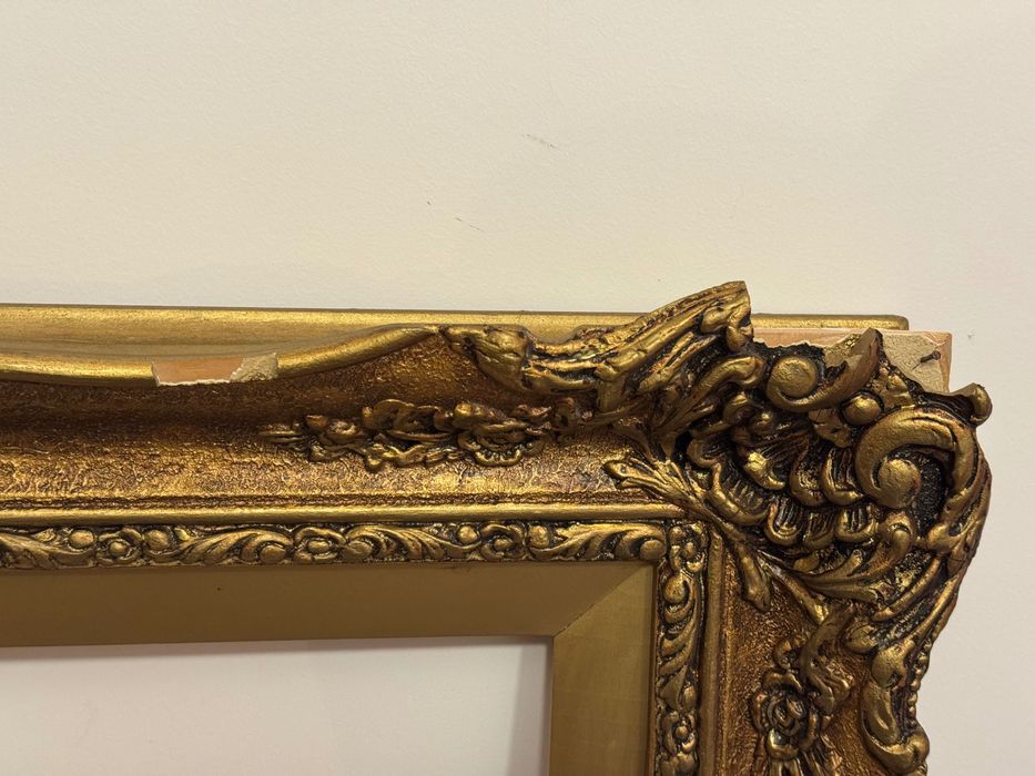 Масивни барокови рамки