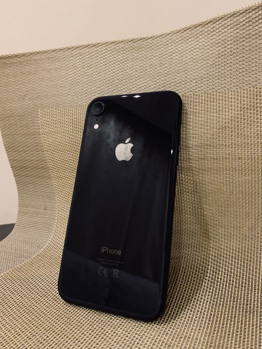 Iphone XR 64 гб ,срочно