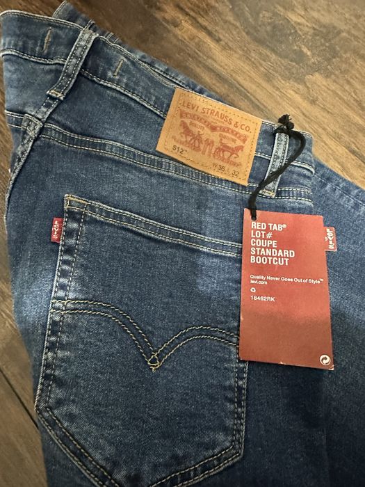 Blugi Levi’ s originali noi