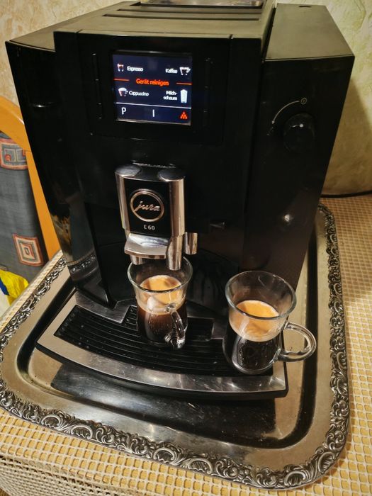 Jura Impressa E60 PianoBlack