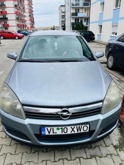 Vând mașină Opel astra H 2006