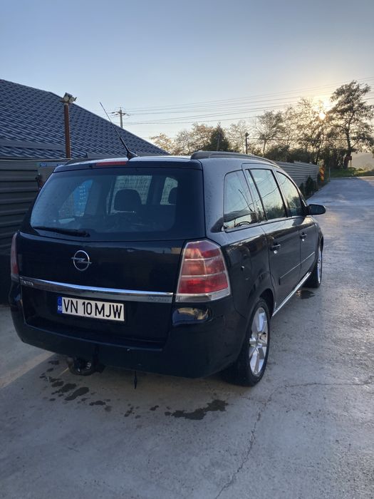 Vand opel zafira 1.9 120de cai 7 locuri