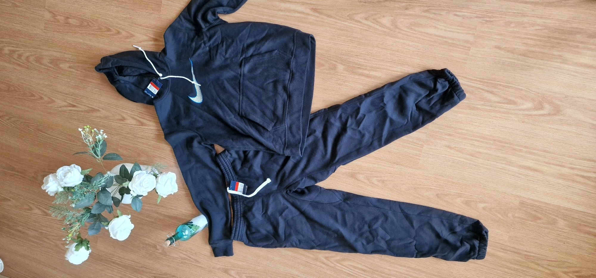 Нови горнища и Екипи Nike