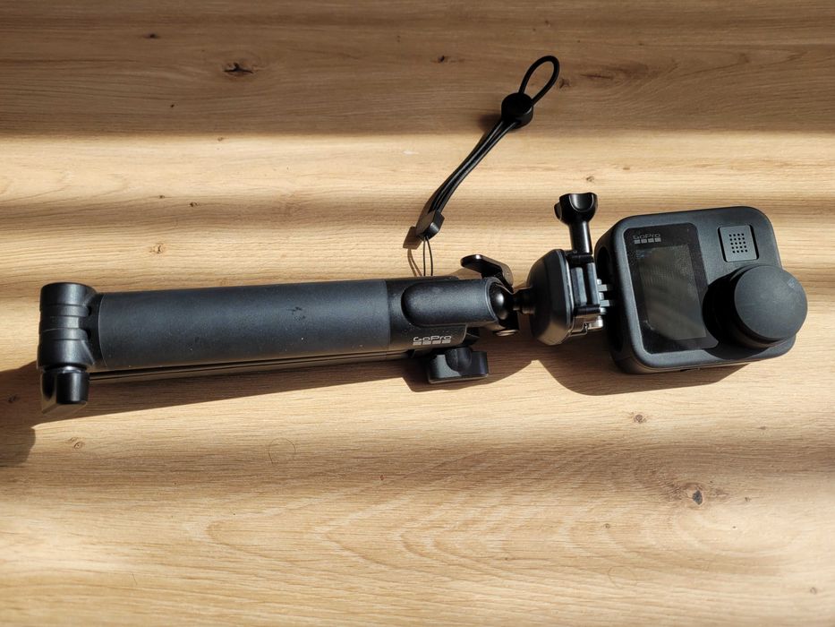 Екшън камера Gopro MAX 360, 5.6k + 3-Way 2.0 Grip Tripod