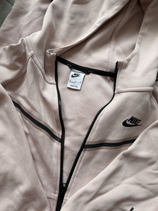 Nike tech fleece