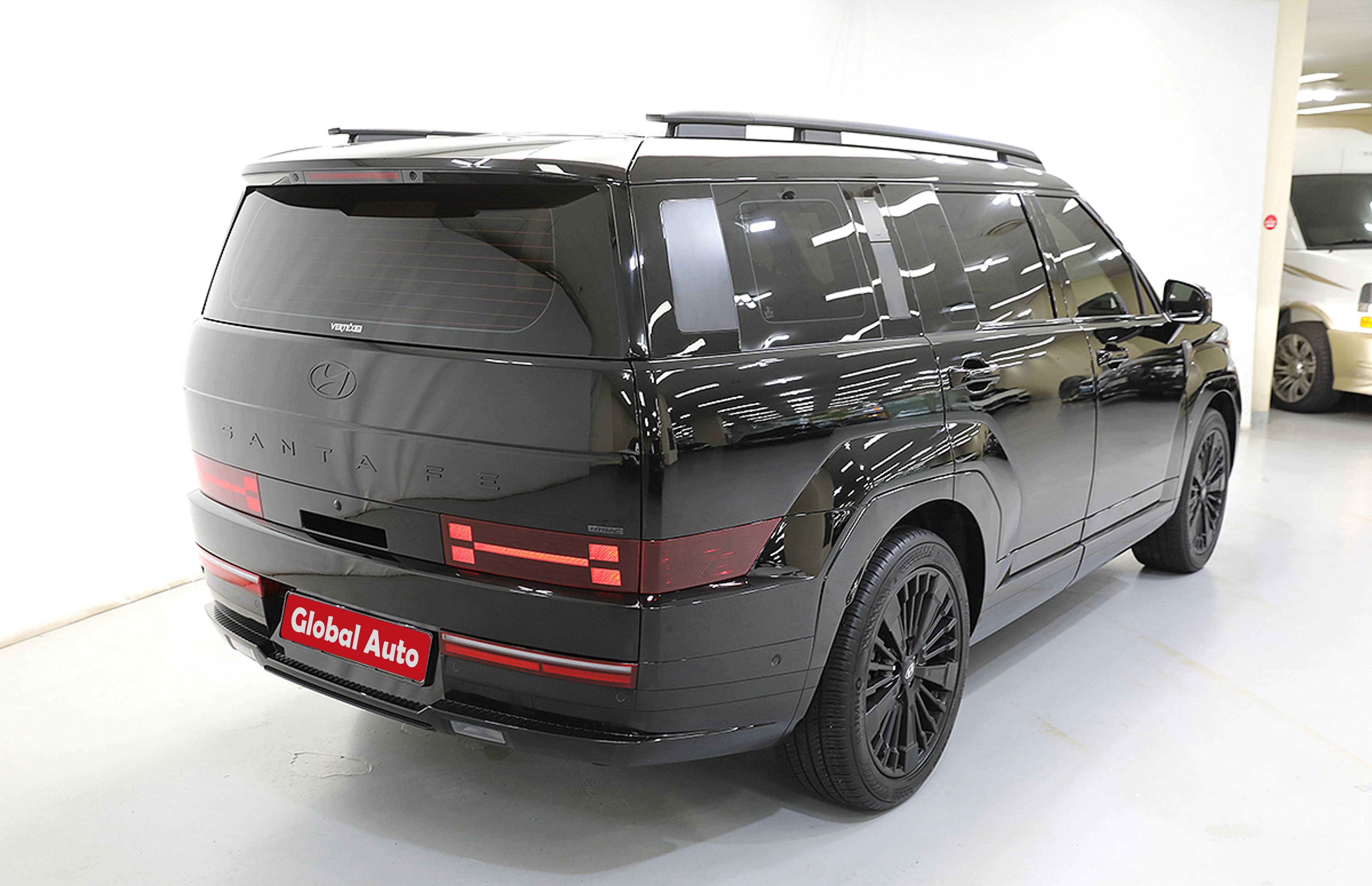 Hyundai Santa Fe 1.6 Hybrid 4WD Calligraphy