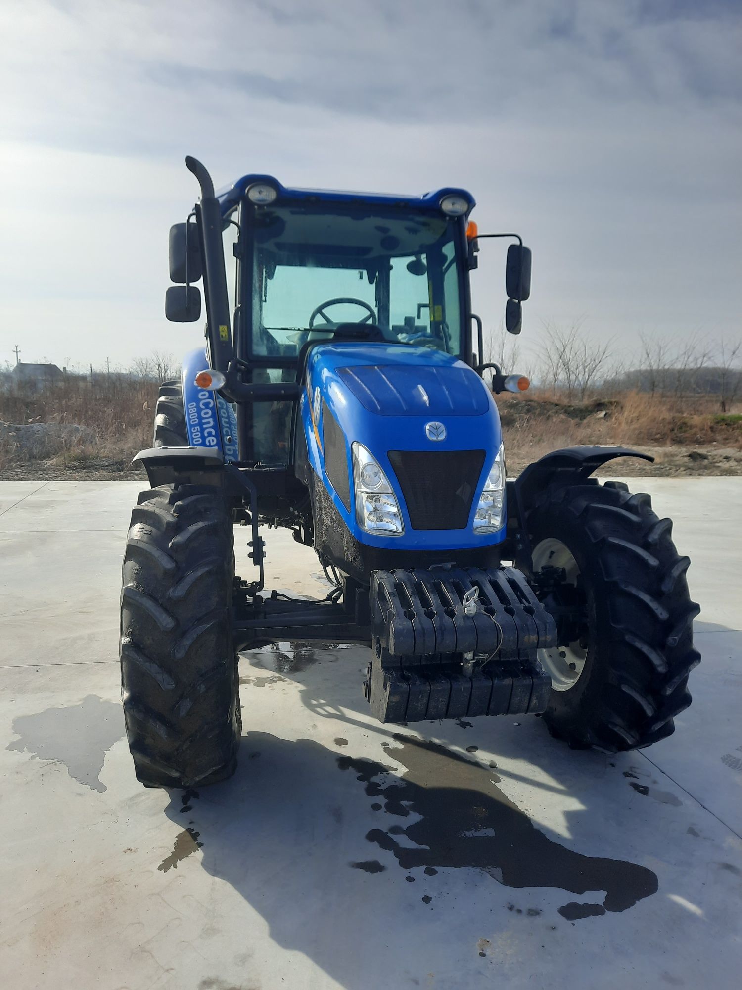 Tractor New Holland