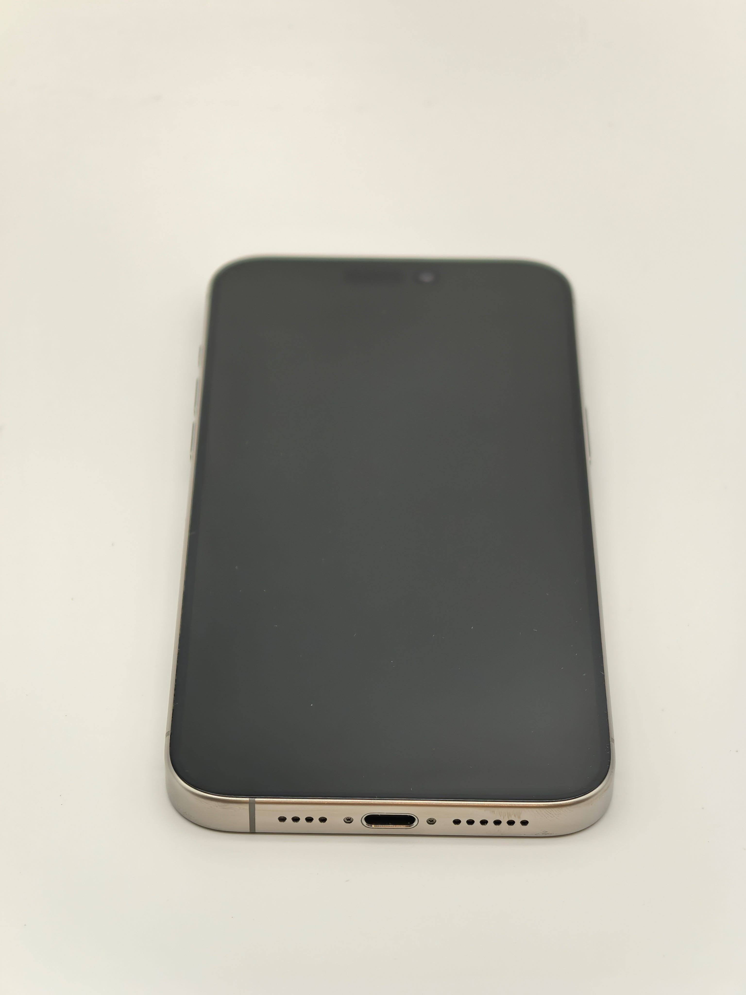 iPhone 15 Pro Max Natural Titanium 256 Gb