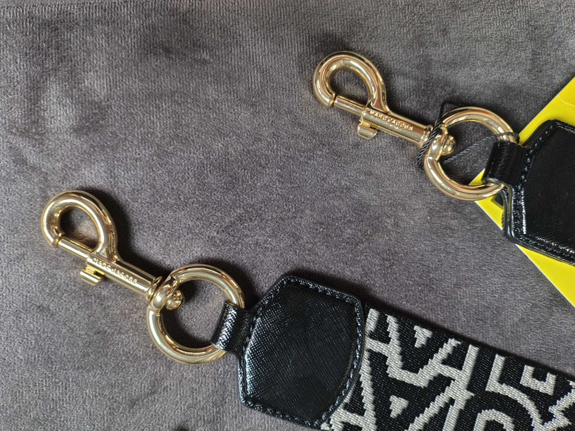 Marc Jacobs чанта,кожа