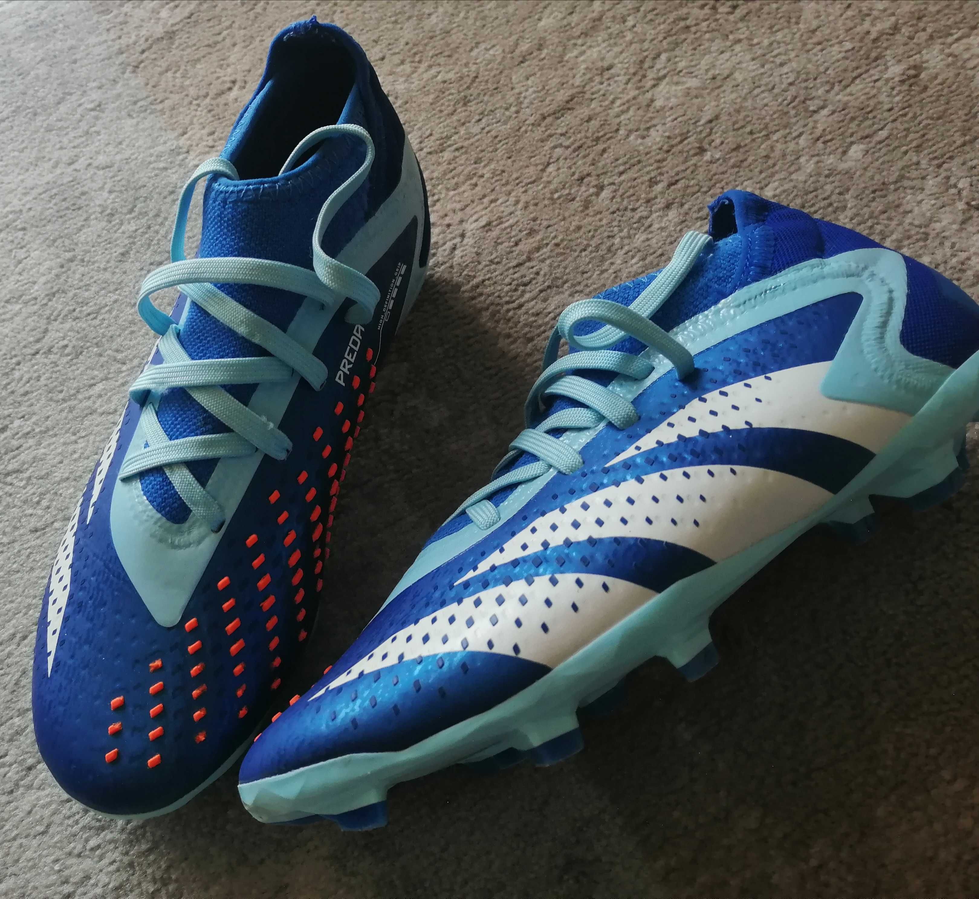 Бутони Adidas Predator номер 35