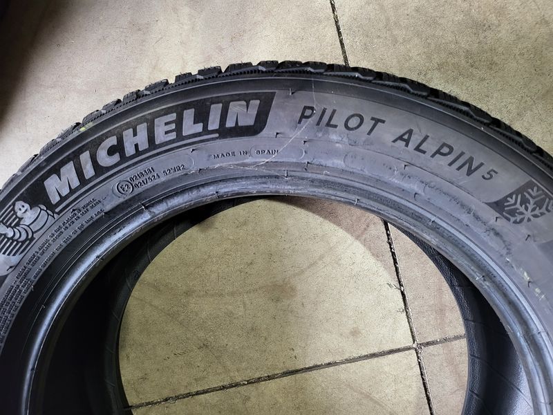 225/55/18 MICHELIN 4бр